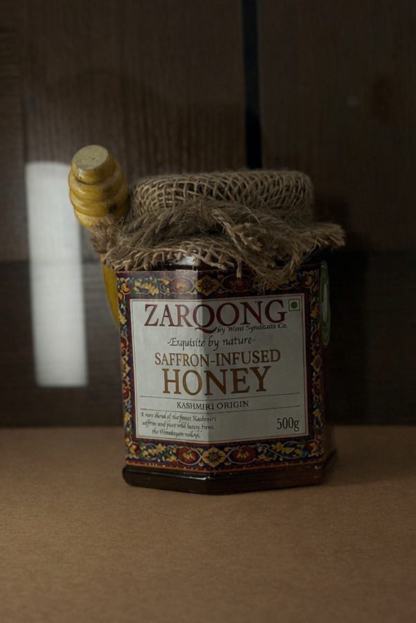 Zarqong Saffron-Infused Honey - Kashmiri Origin (500g)